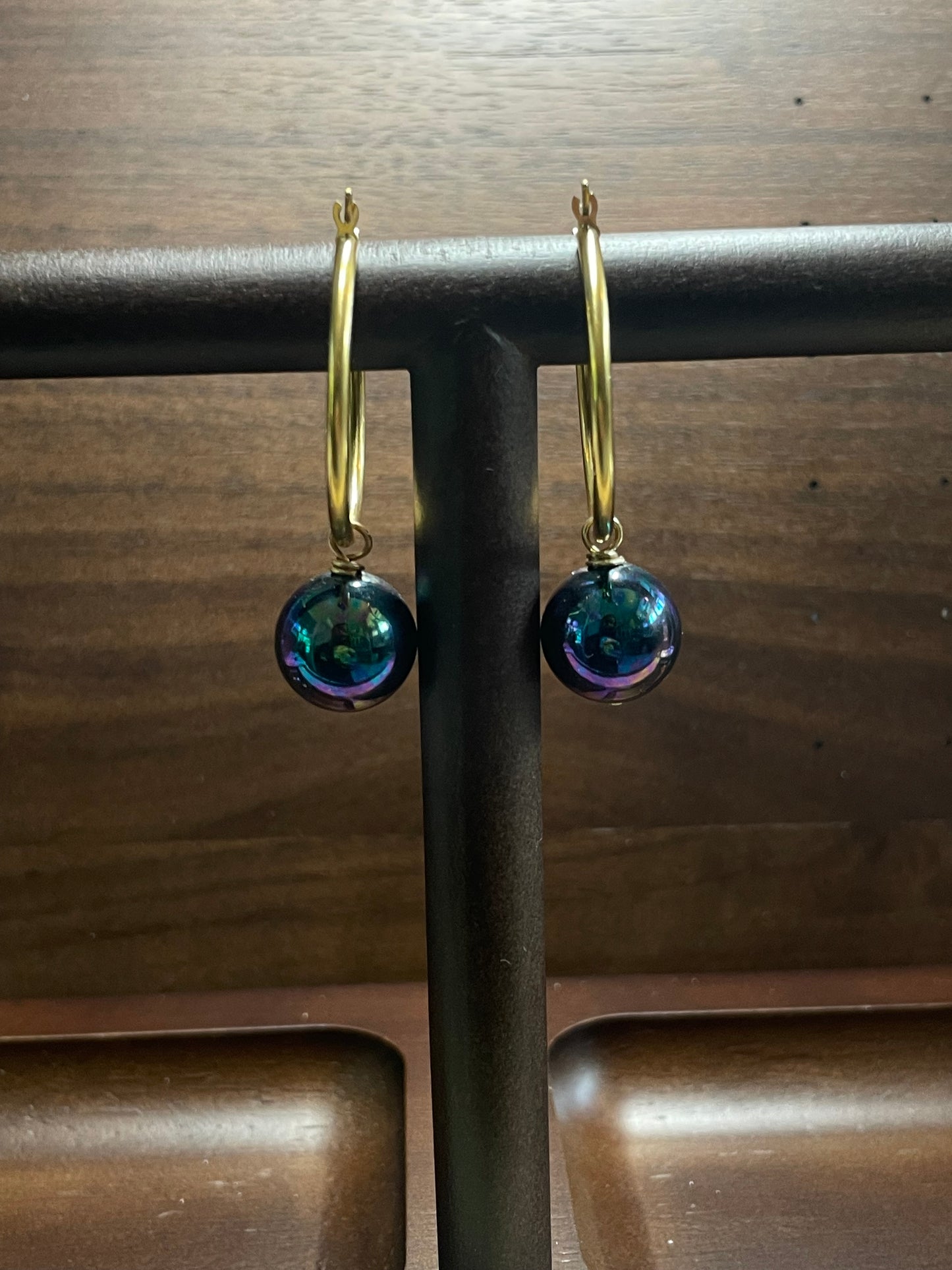 Pearl Swings