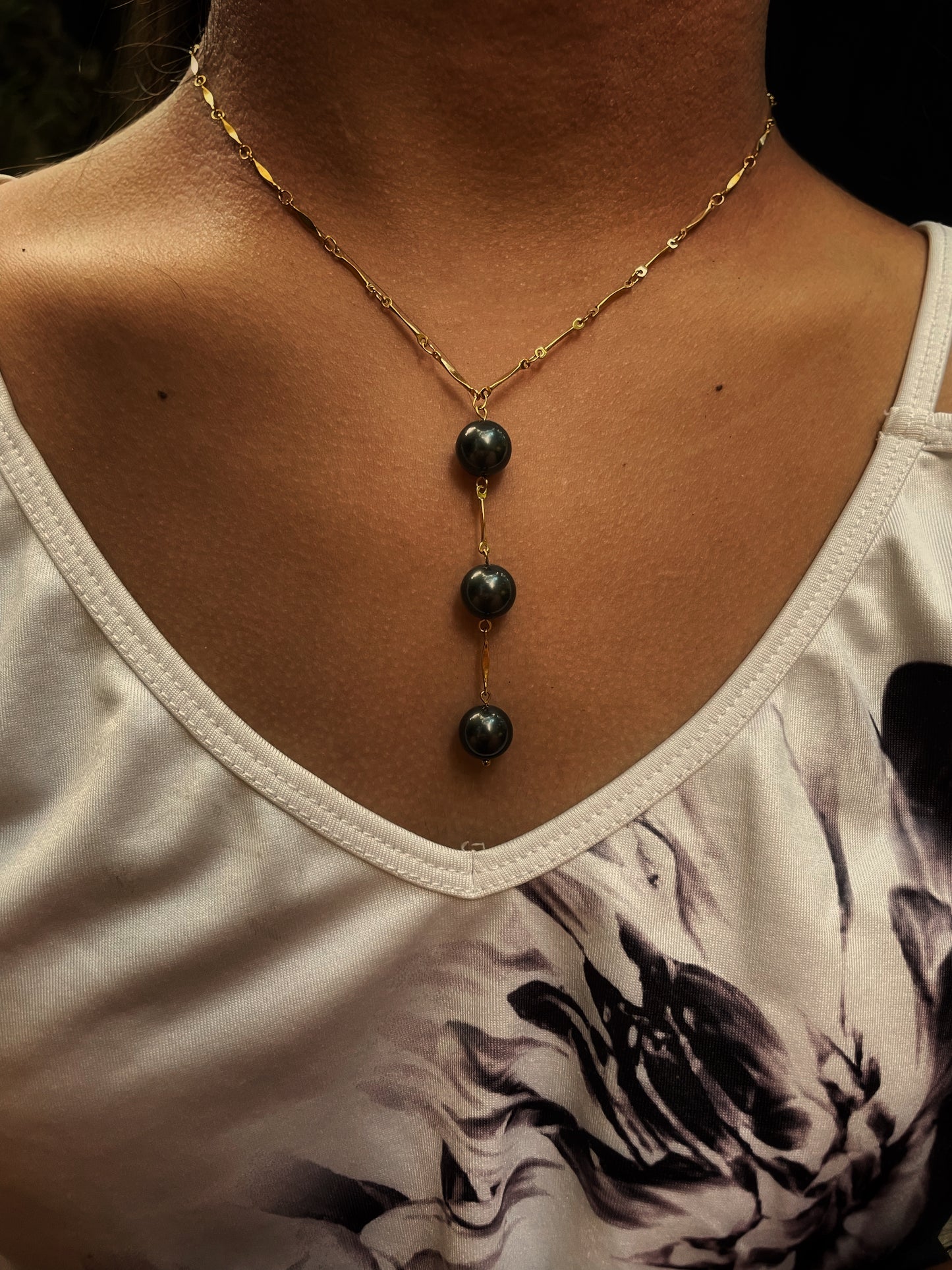 Ekolu Wai Necklace