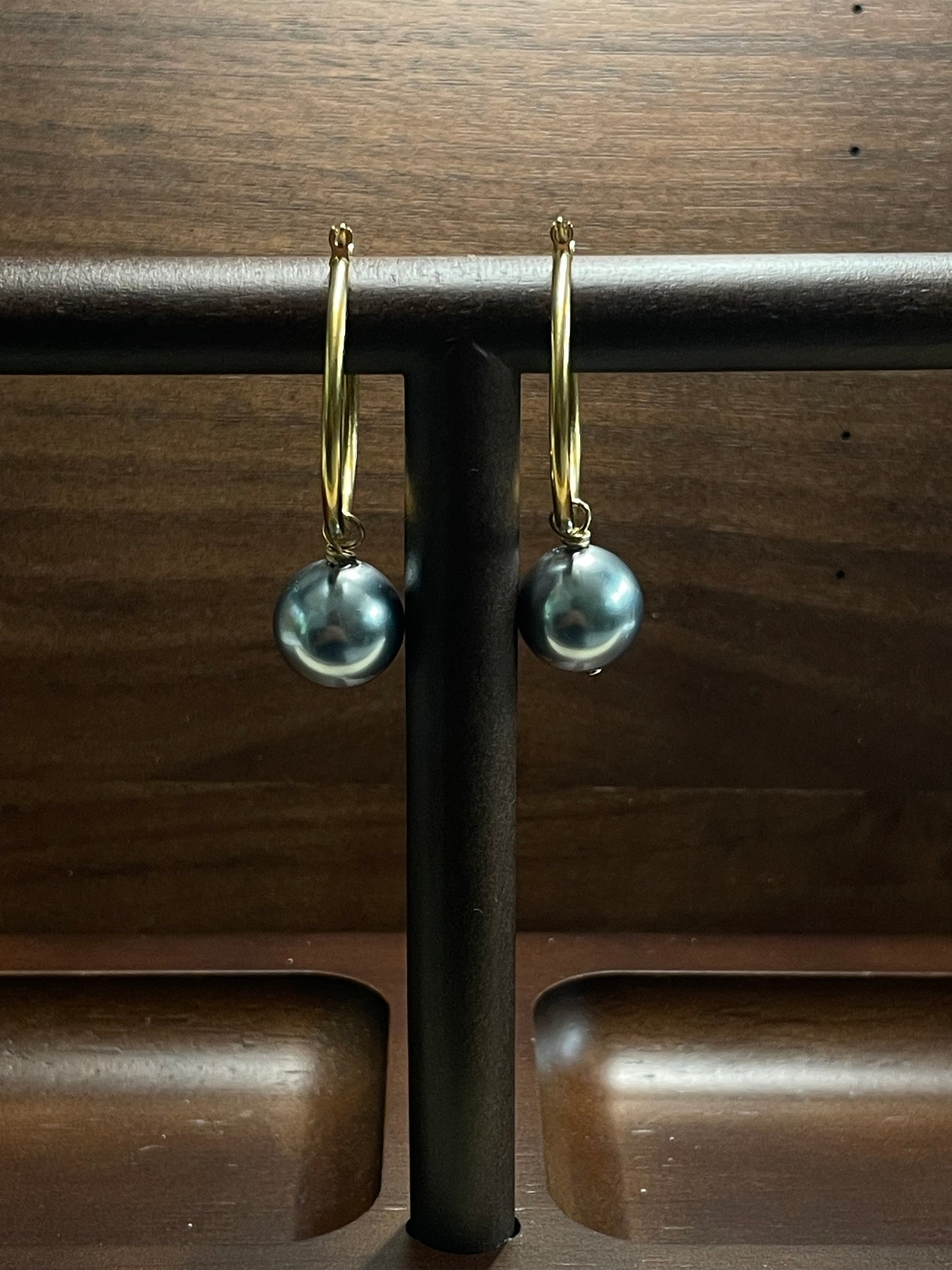 Pearl Swings