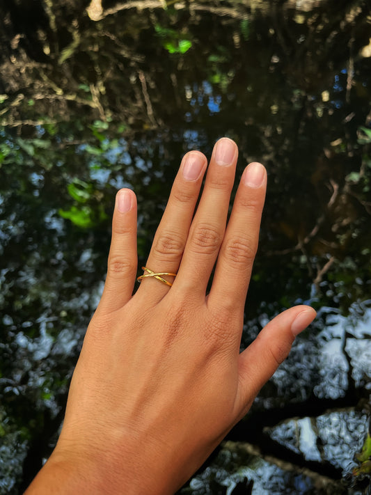 Shore Break – Open Crossover Ring