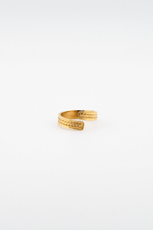 Maile Lei Ring (R15)