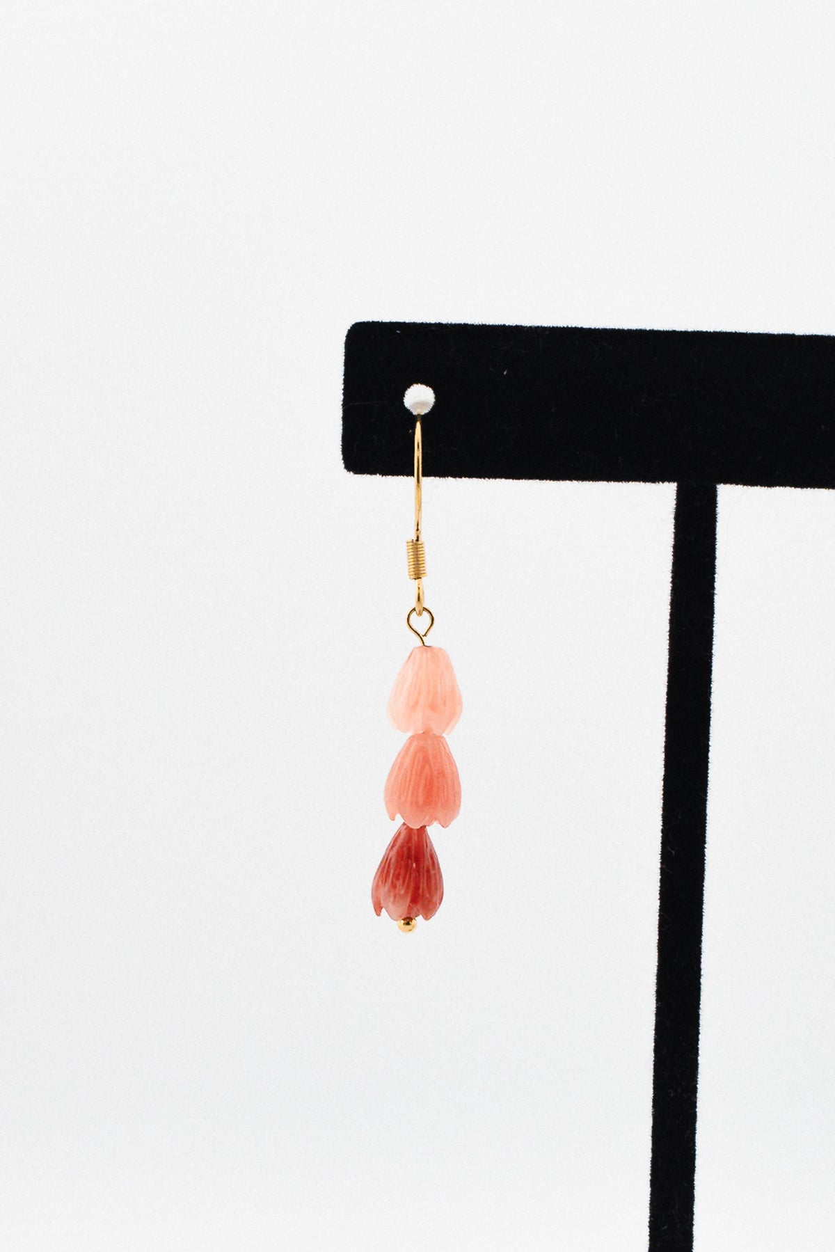 Pikake Lei Earrings – Pink Floral Drops (E21)