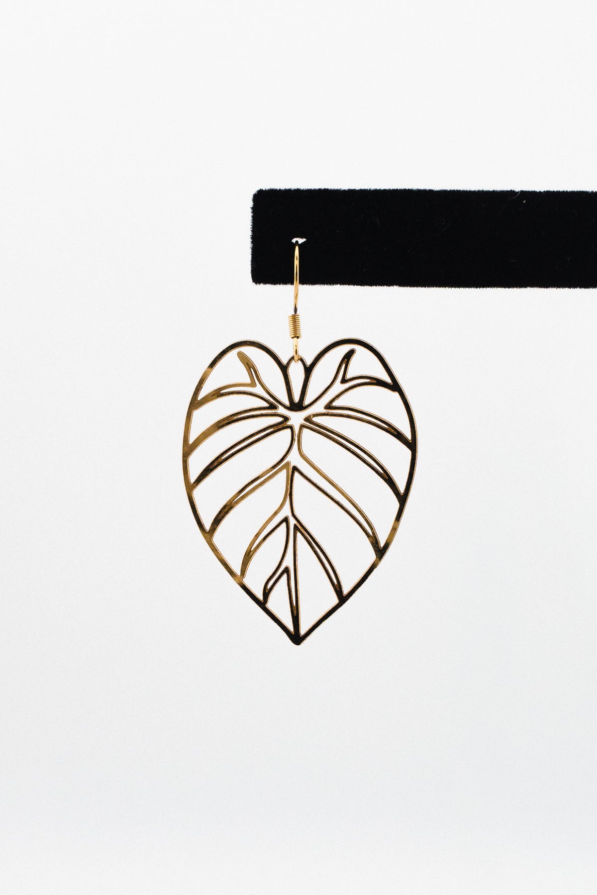 Kalo Earrings (E11) (E12)