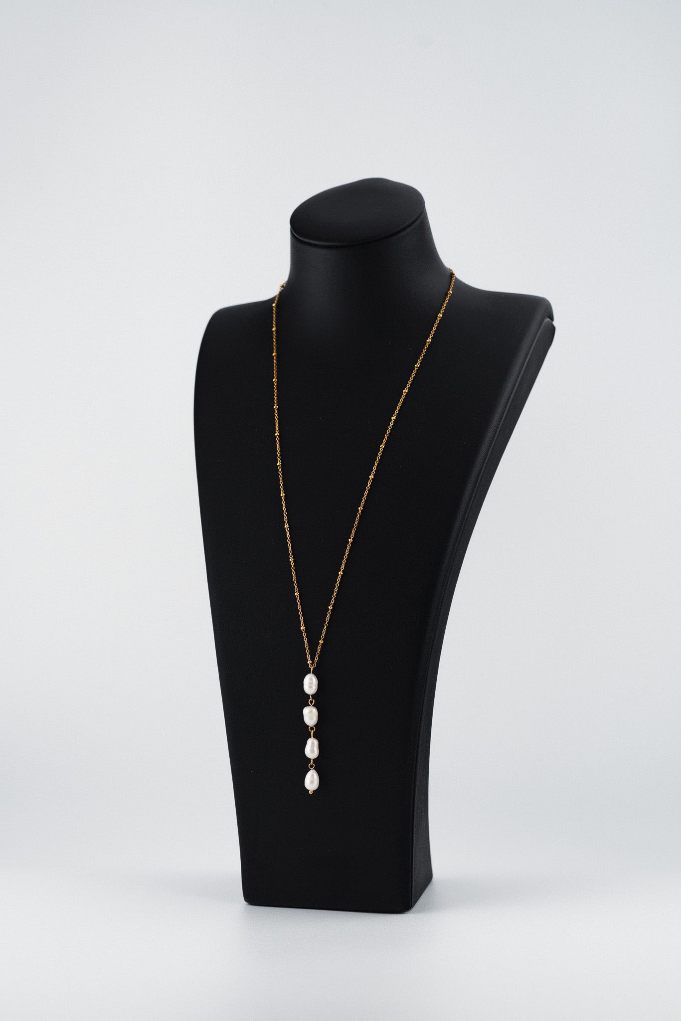 Hinahina Pearl Drop Necklace
