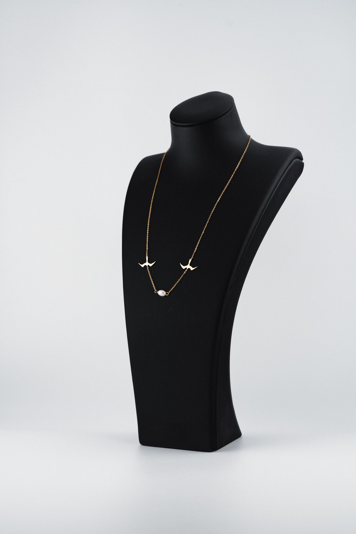 Iwa ʻElua Pearl Necklace