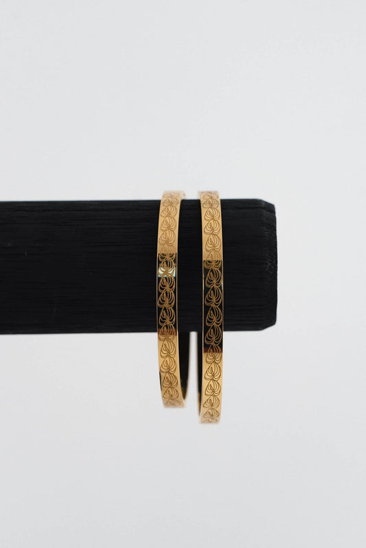 Anthurium Lei Bracelet – 14K PVD Gold