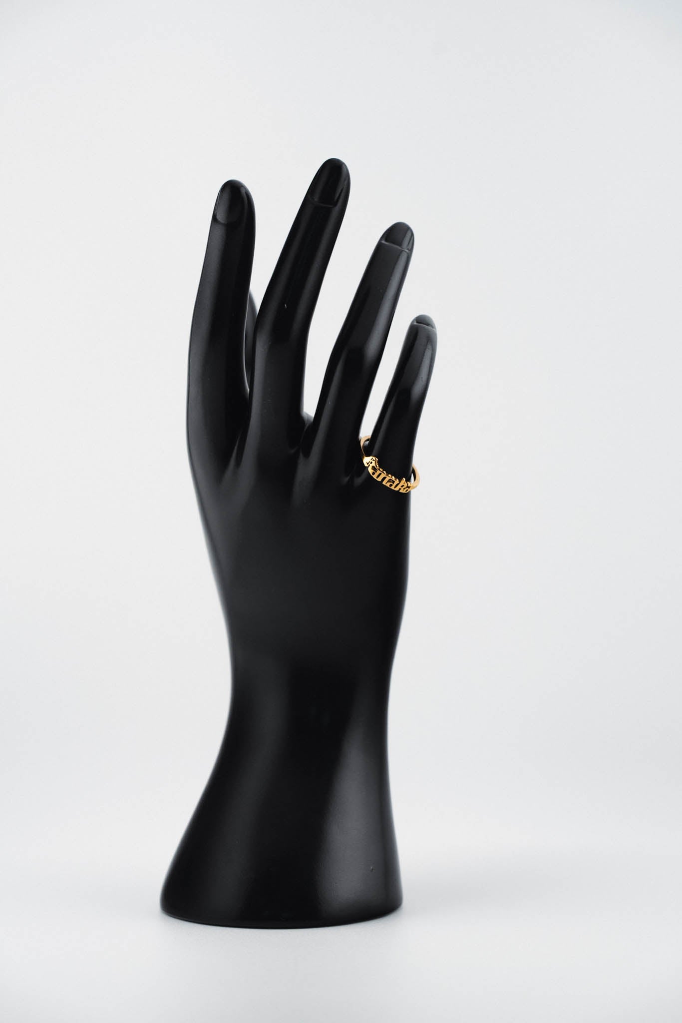 Kanaka Ring
