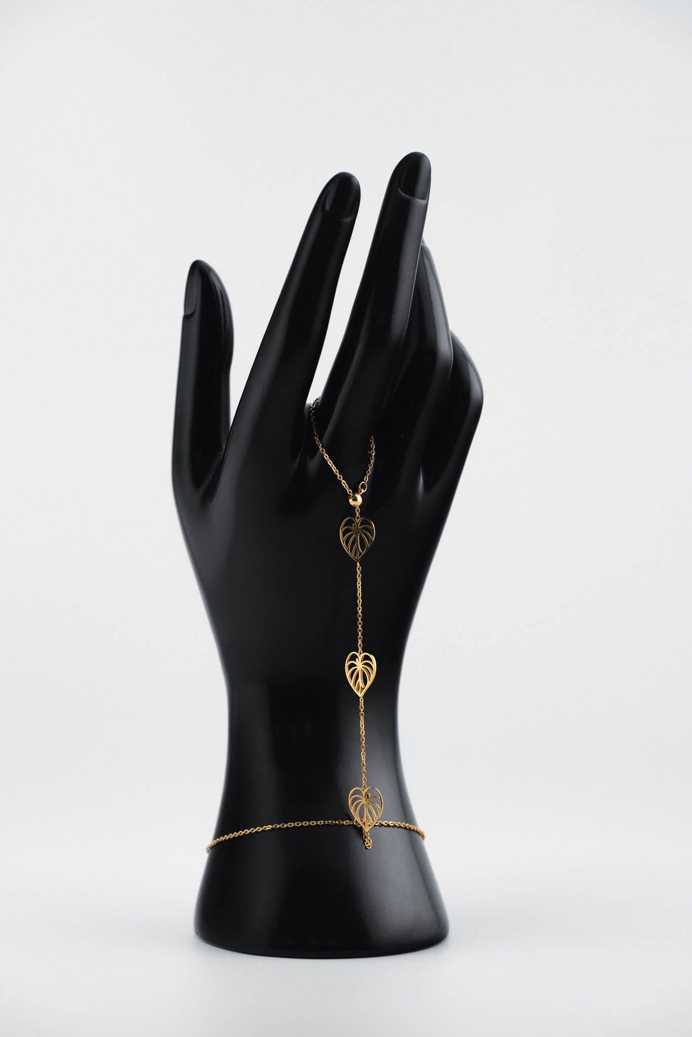 Anthurium Hand Chain
